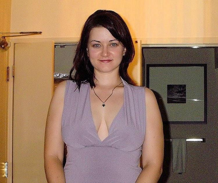 25P UK wife N