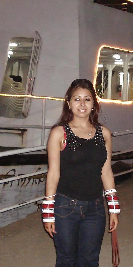 24P Hot indian girl 1