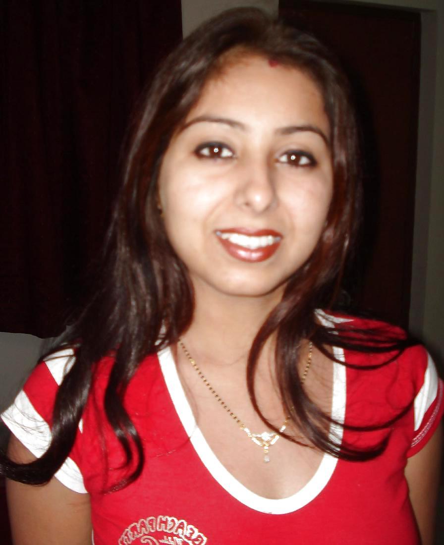 24P Hot indian girl 1