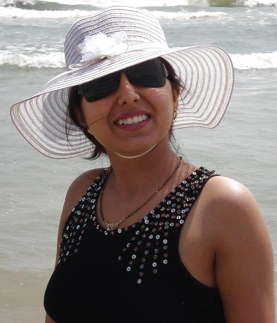 24P Hot indian girl 1
