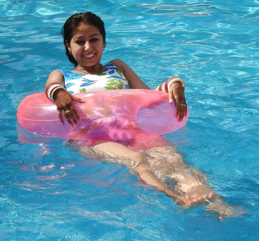 24P Hot indian girl 1