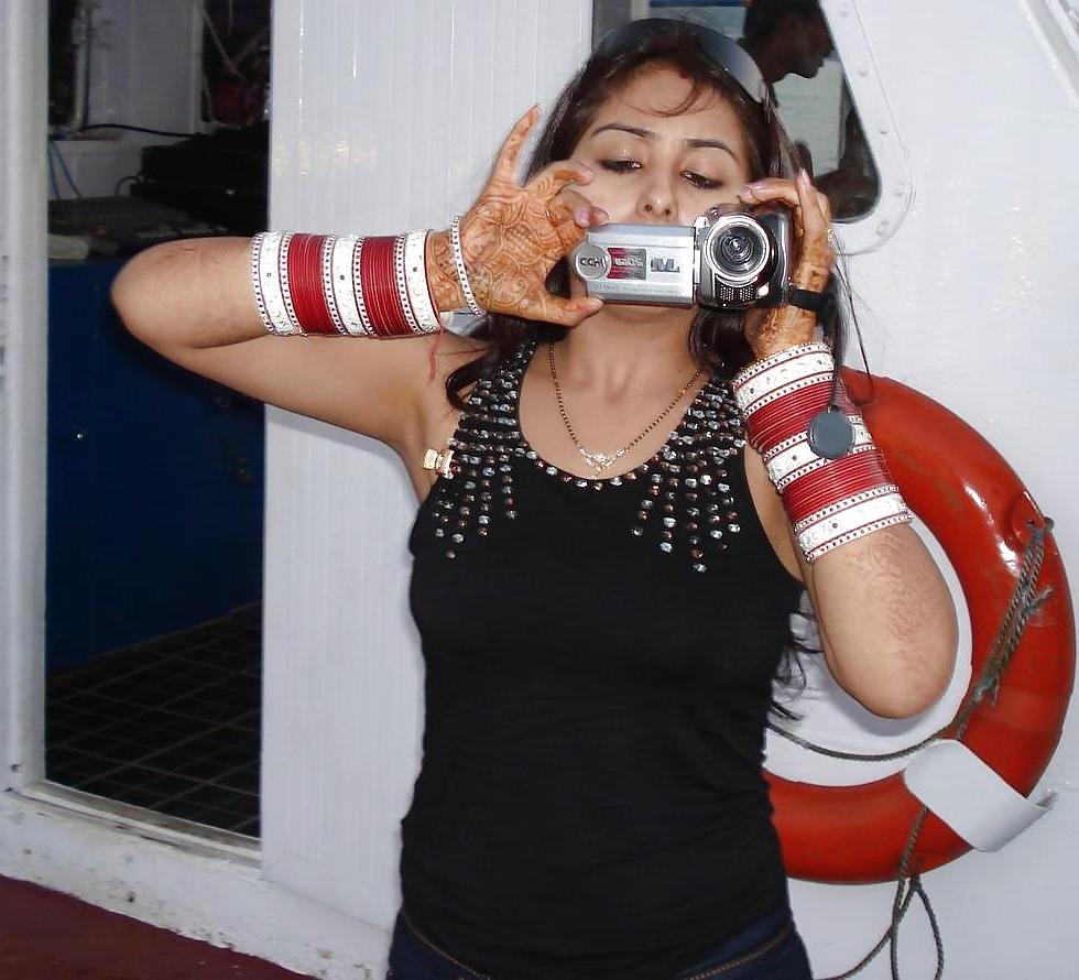 24P Hot indian girl 1