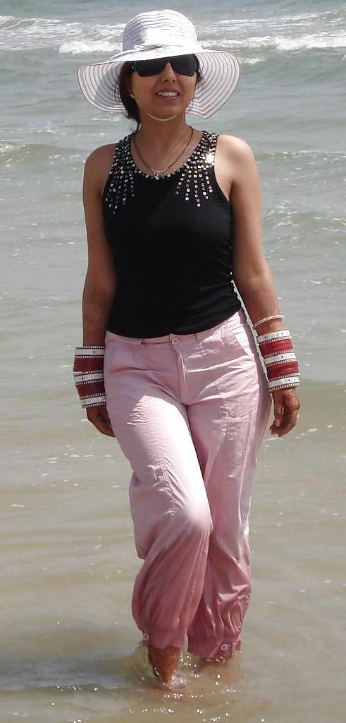 24P Hot indian girl 1