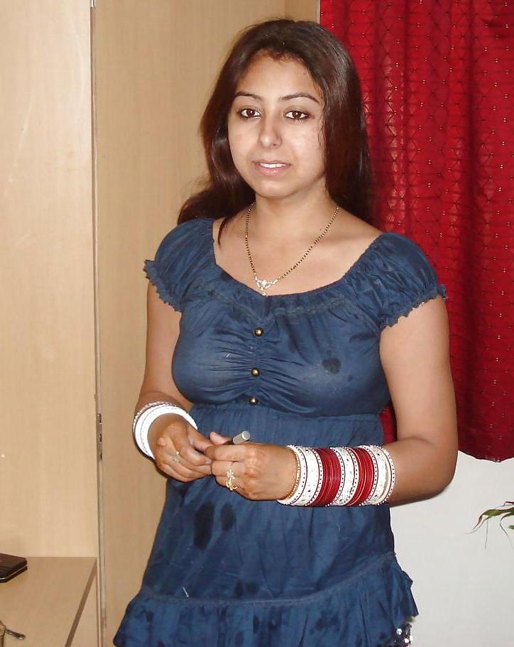 24P Hot indian girl 1