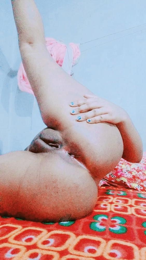 13P New Indian  pornstar piurani hot pics