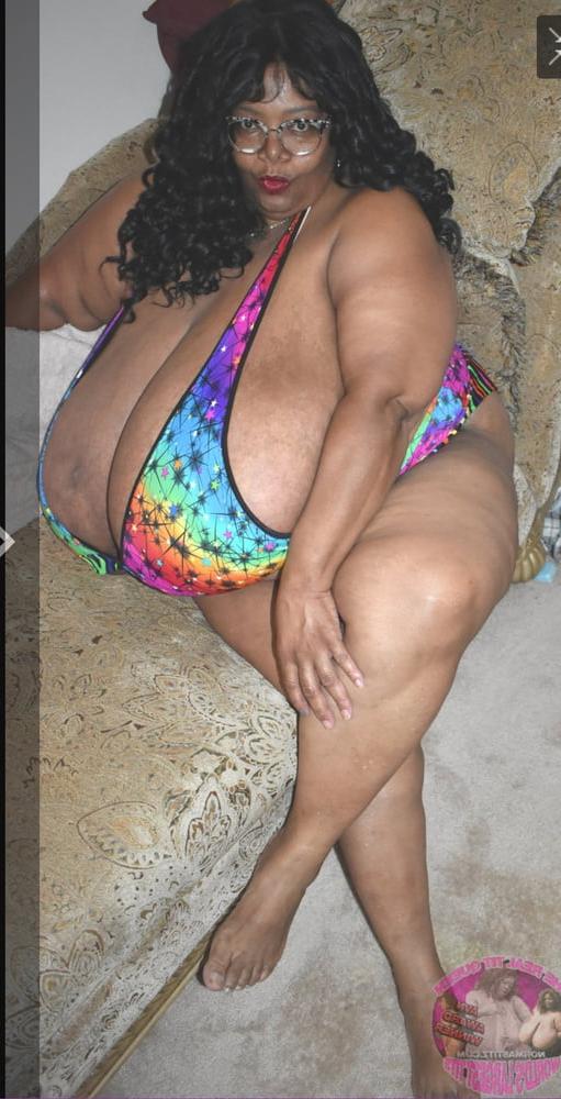 20P Black bbw 3