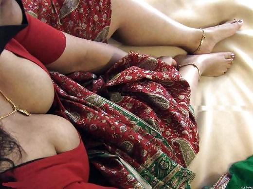25P Indian Boobs View