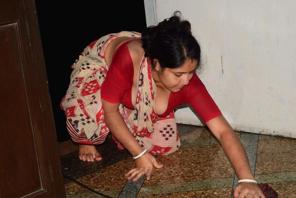 21P Mallu Hot House Maid