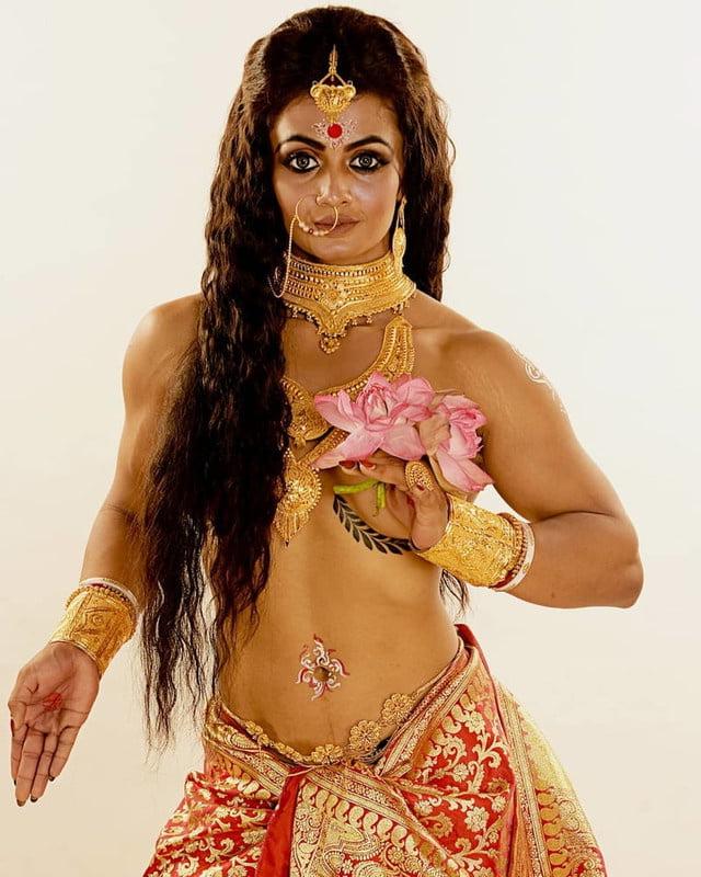 6P Indisches Mädchen