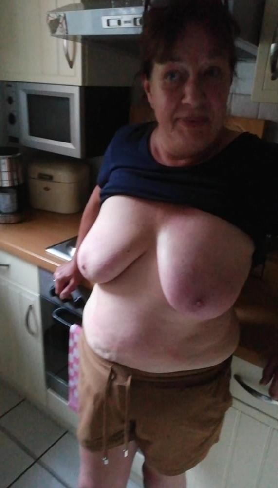 15P More German granny