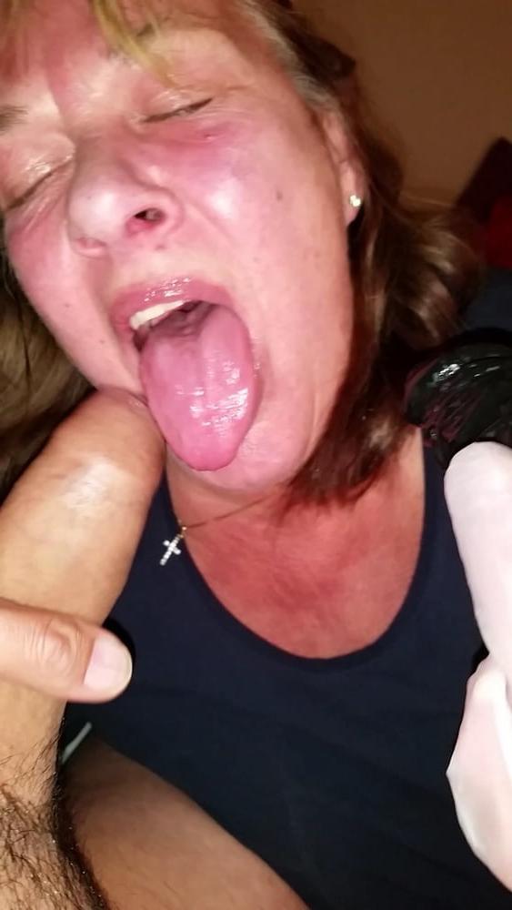 16P German granny