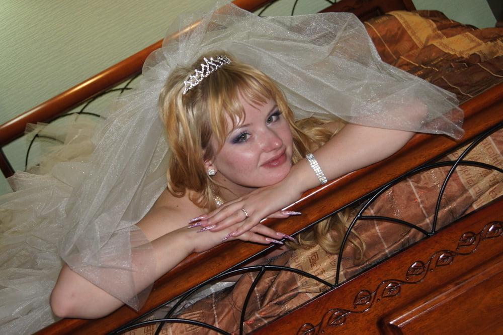 25P Gorgeous Russian Wife