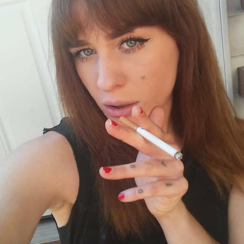 25P smoking empirE 32