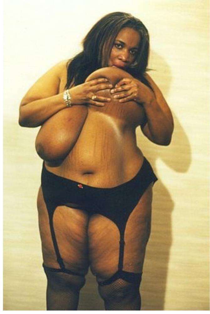 25P Black bbw 4