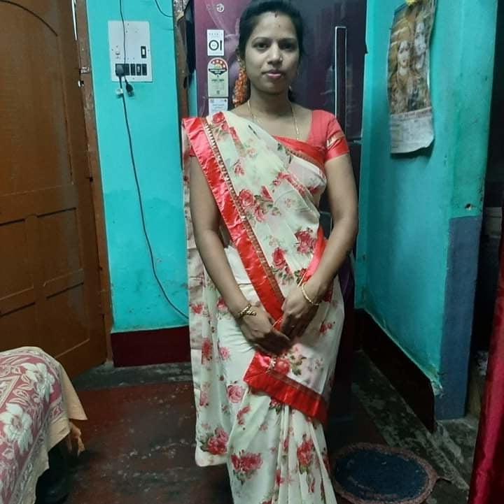 20P SOUTH INDIAN HORNY AUNTY