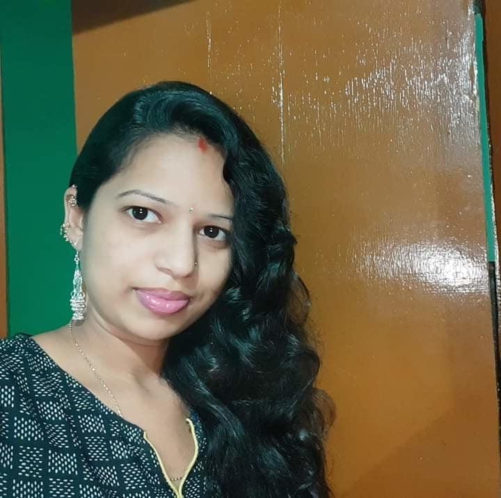 20P SOUTH INDIAN HORNY AUNTY