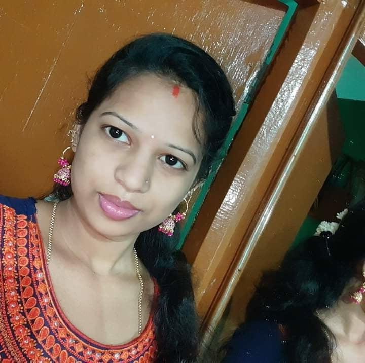 20P SOUTH INDIAN HORNY AUNTY