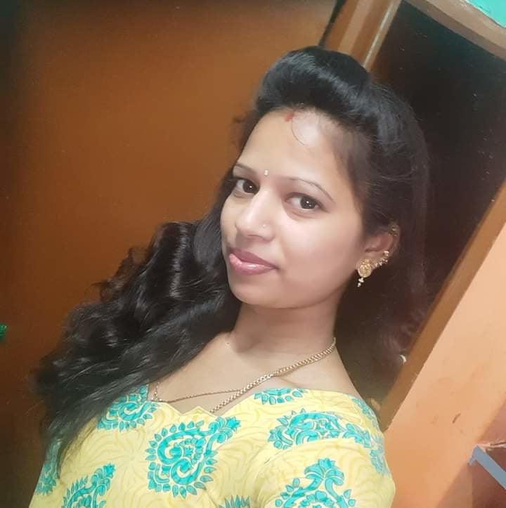 20P SOUTH INDIAN HORNY AUNTY