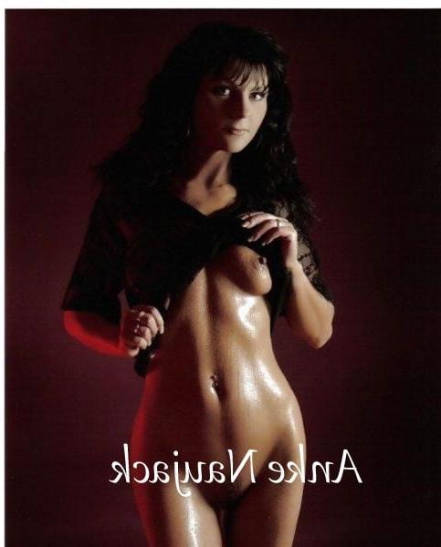 12P German Pornstars