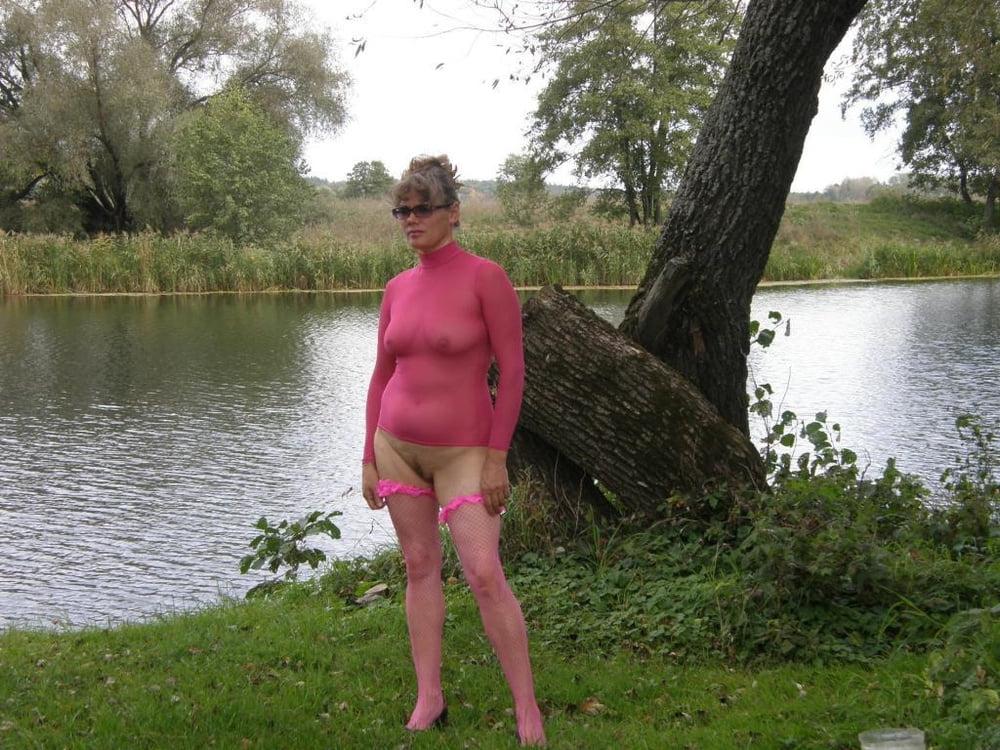 10P My wife 52