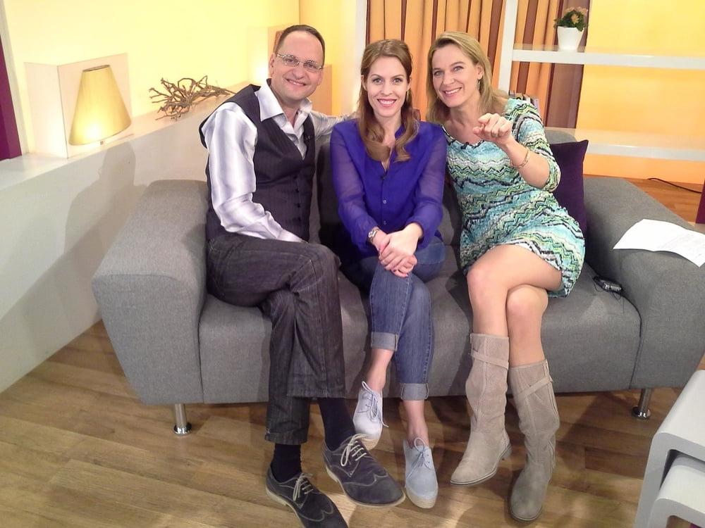 25P German TV Milf Jule Goelsdorf