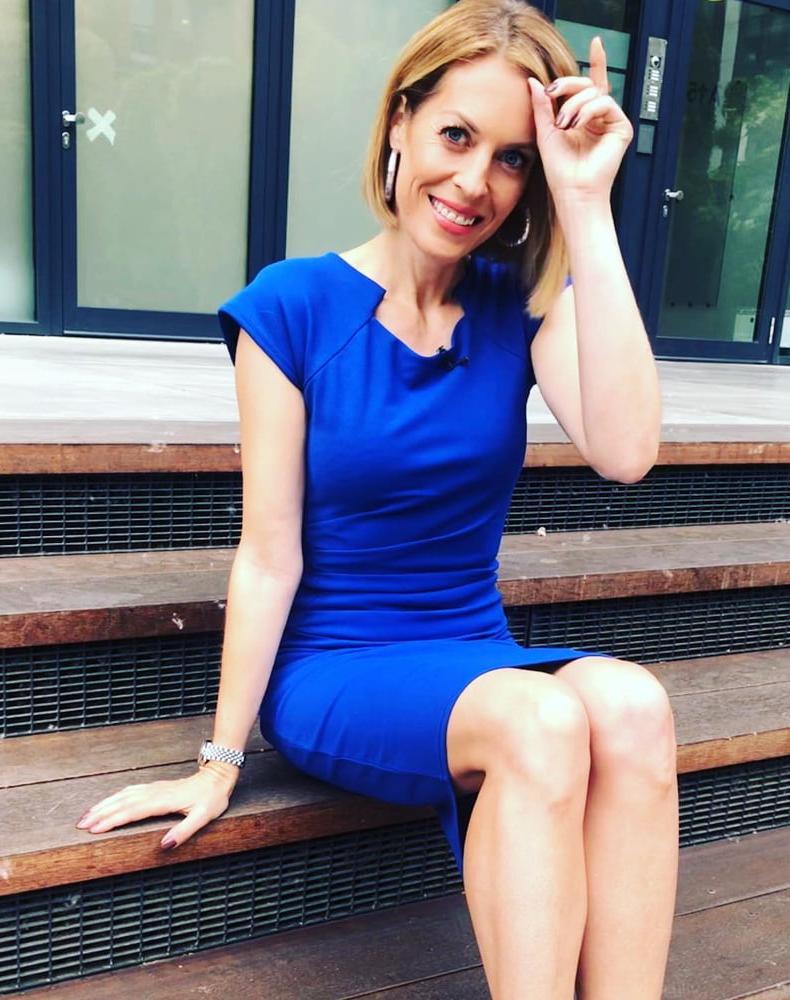 25P German TV Milf Jule Goelsdorf