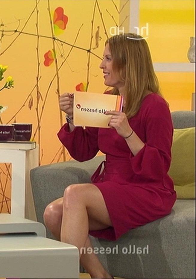 25P German TV Milf Jule Goelsdorf