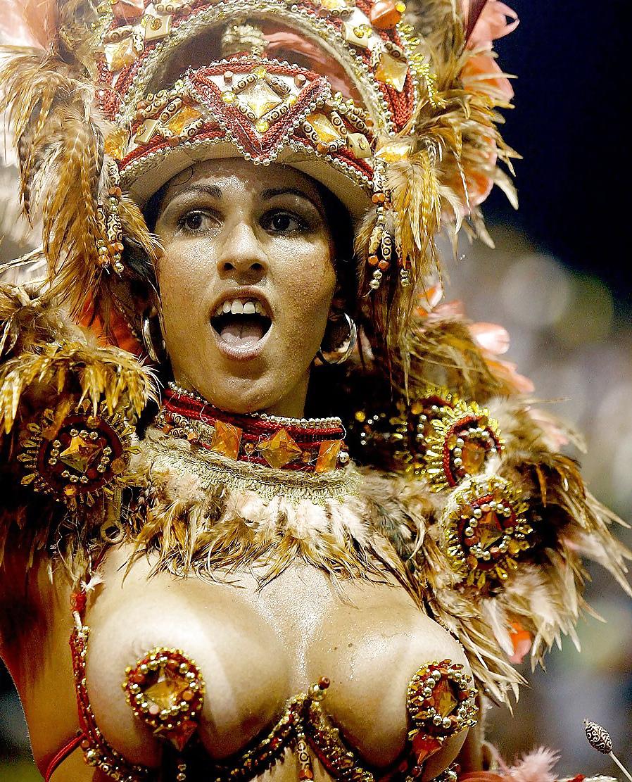 19P Carnival babes -1