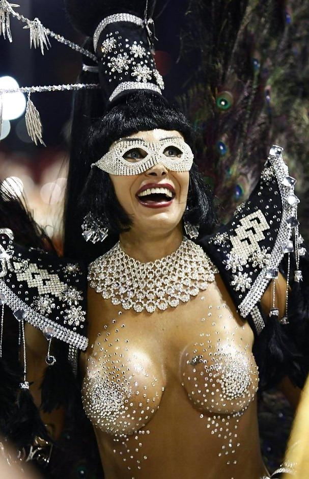 19P Carnival babes -1