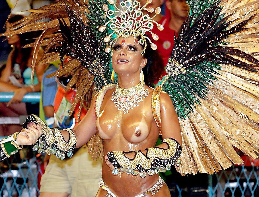 19P Carnival babes -1