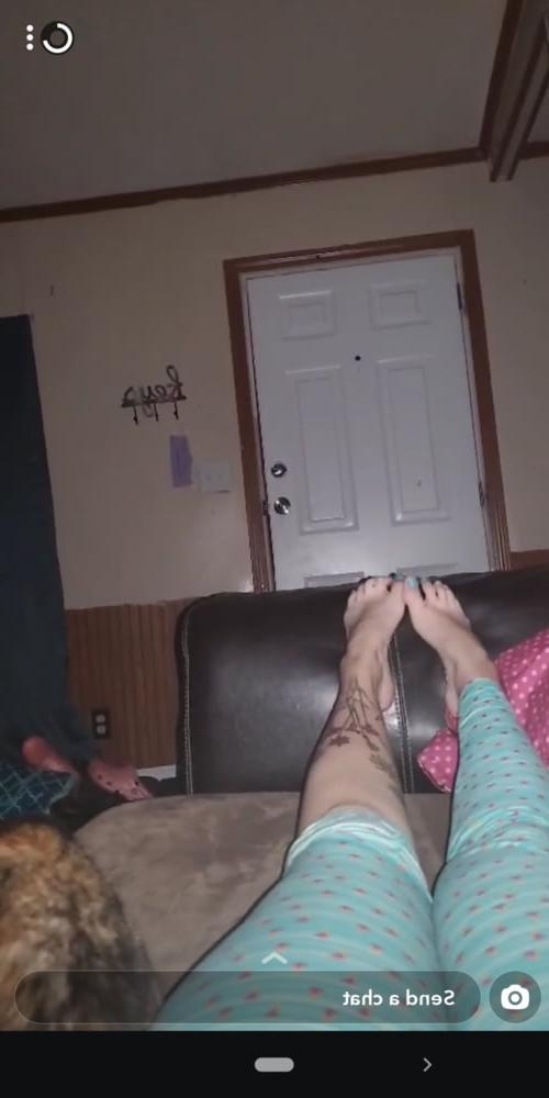 17P Long toes, high arch emo girl feet