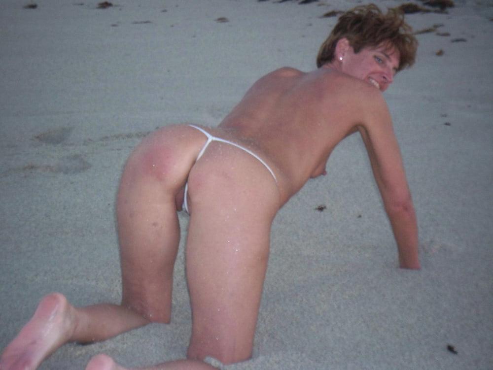 25P 5. Ohio wife poses for hubby
