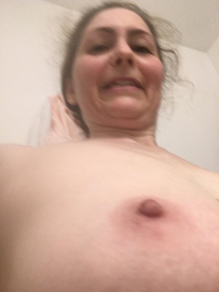 18P Exposed wife Karen Bassett
