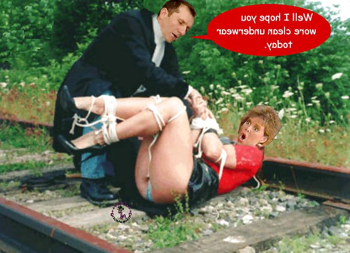 25P Celebs In Bondage