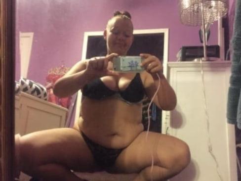 19P Albino Bbw pig