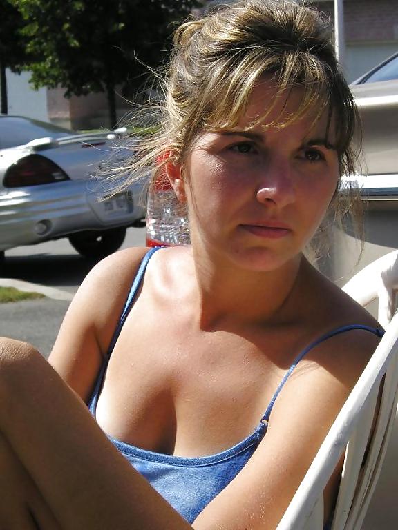 25P Wanda, a Sexy American Mom
