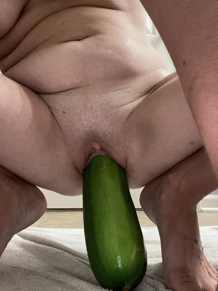 25P WHORE WIFE