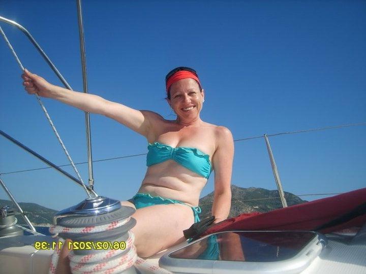 25P UK wife K's friends