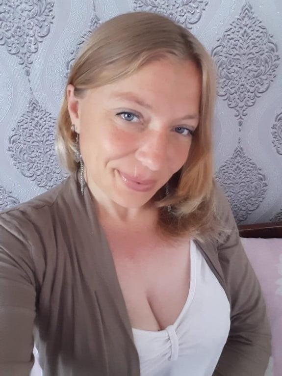 23P Another hot german Instagram MILF