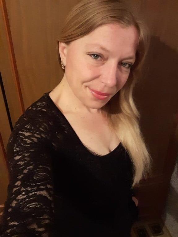 23P Another hot german Instagram MILF