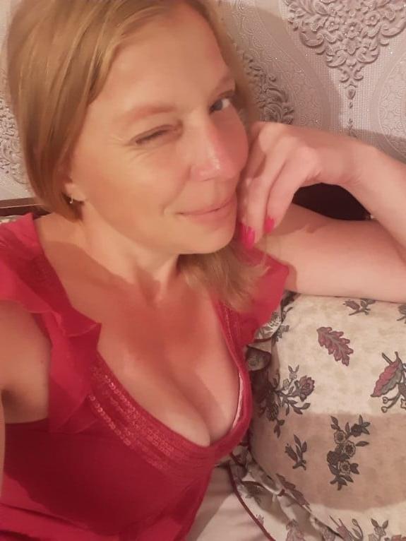 23P Another hot german Instagram MILF