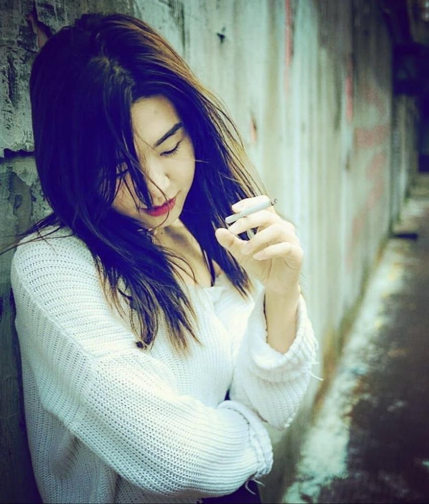 25P Smoking Ladies 24 (Asian Lovelies)