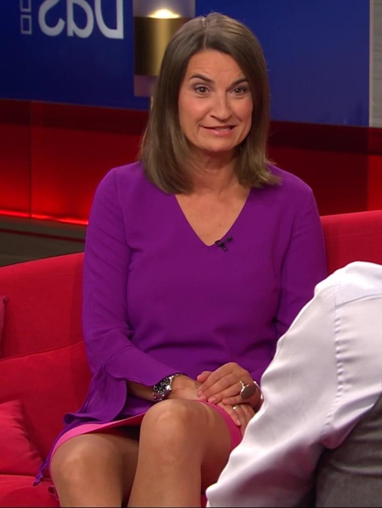 25P German TV Milf Inka Schneider