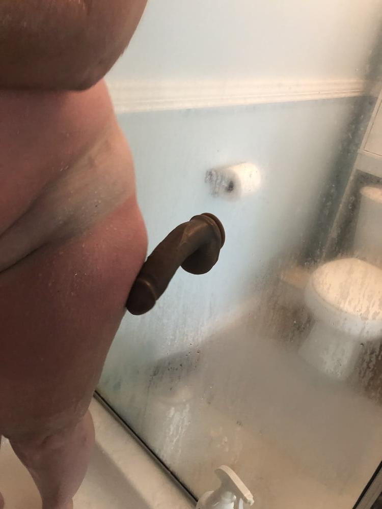 21P Wife with black dildo