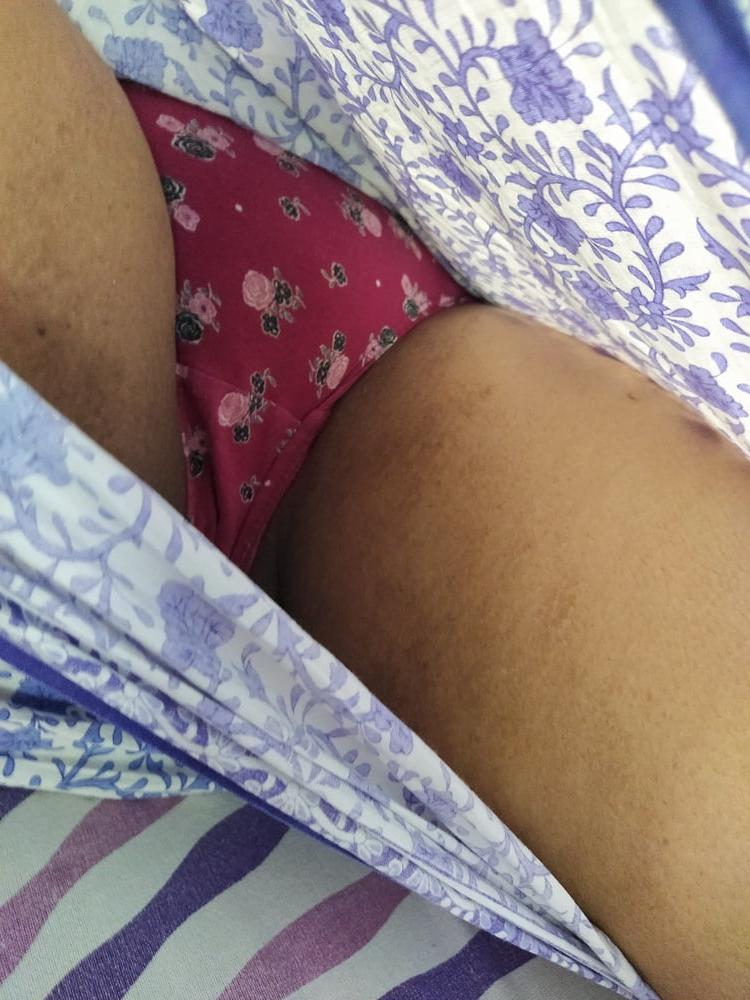 25P Housewife3 indian