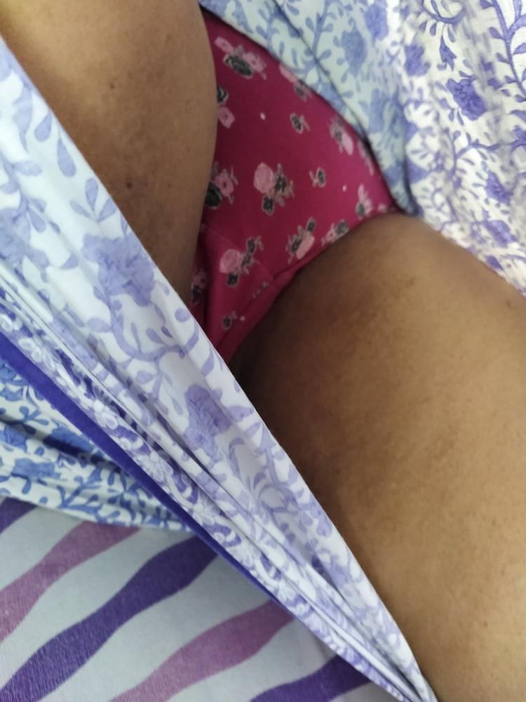 25P Housewife3 indian