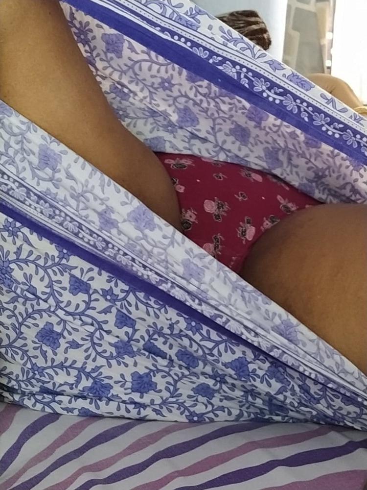 25P Housewife3 indian