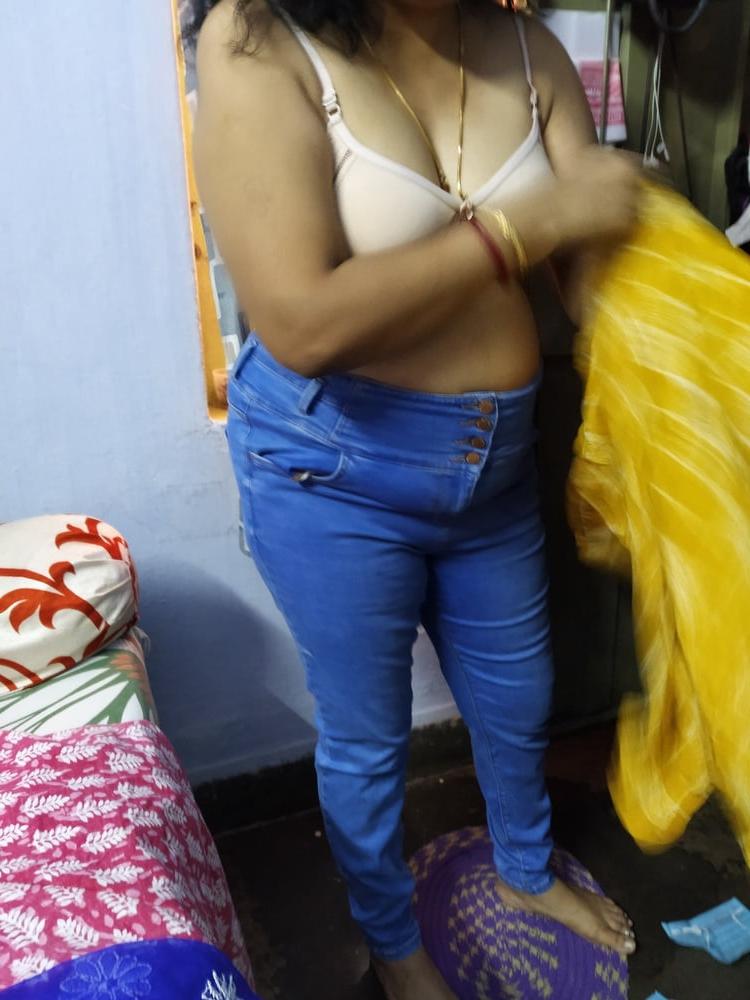 25P Housewife3 indian