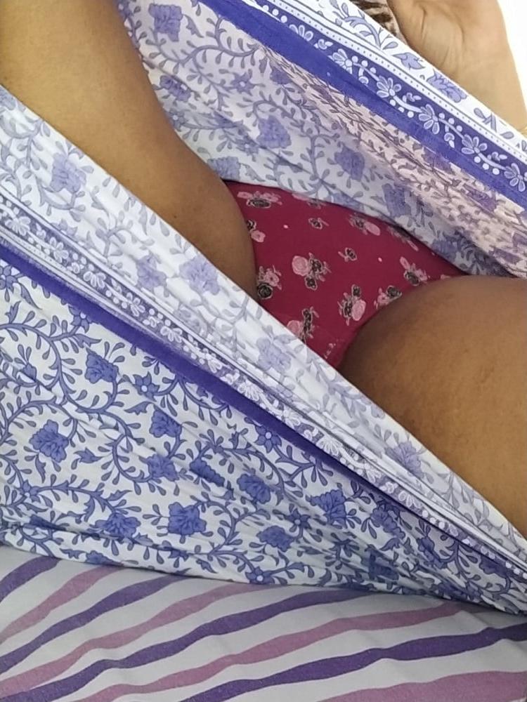 25P Housewife3 indian