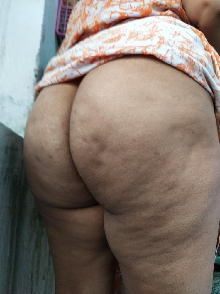 25P Housewife3 indian